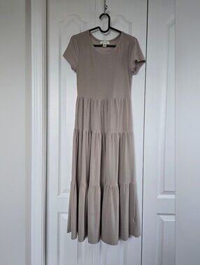 Majora Taupe Maxi Tiered Short Sleeve Dress